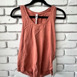 Lululemon Women’s love tank NWT